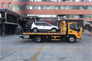 富拉尔基区附近汽车拖车电话