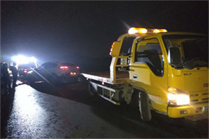 富拉尔基区24小时车辆搭电联系电话